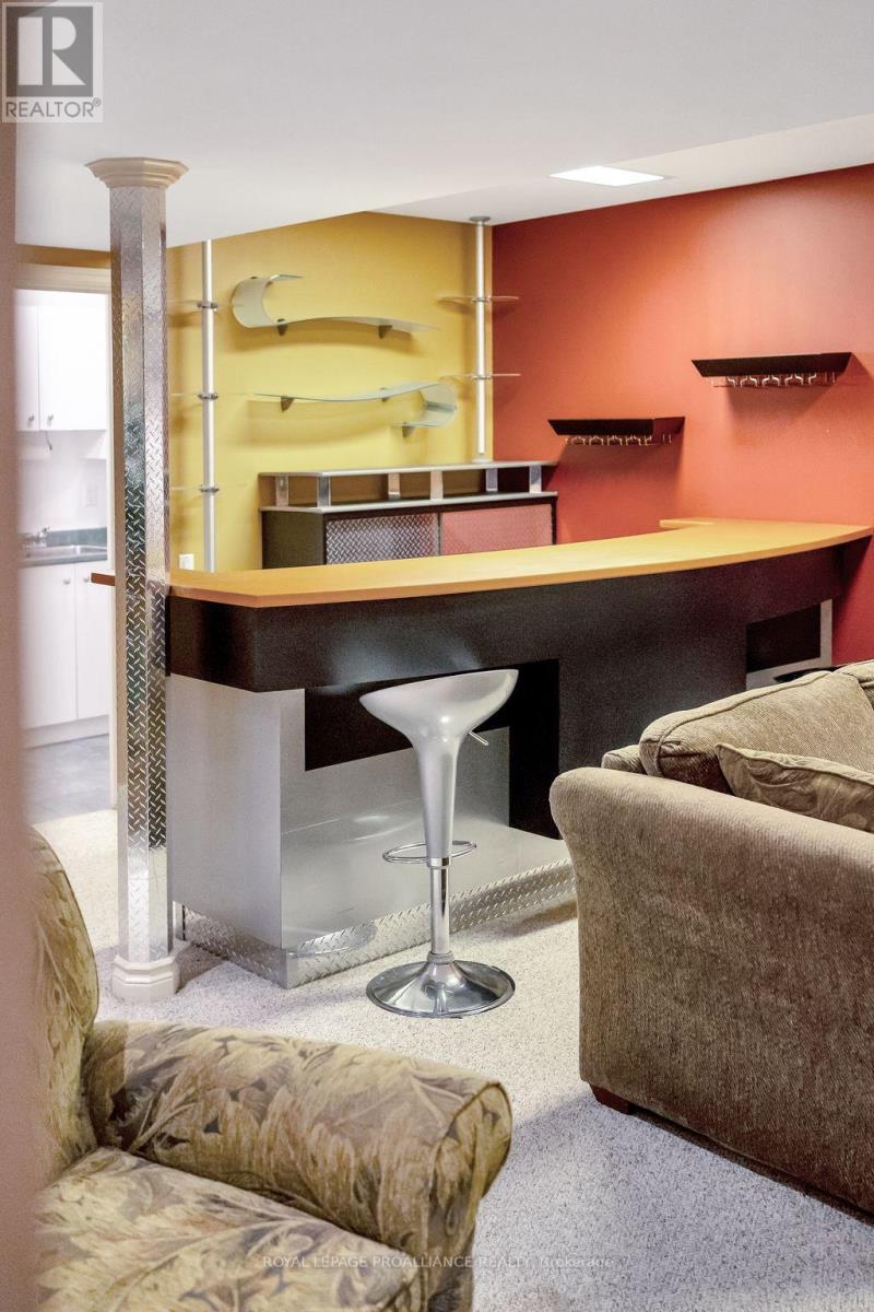 71 Oak Ridge Boulevard, Belleville, Ontario  K8N 5W3 - Photo 29 - X12616560