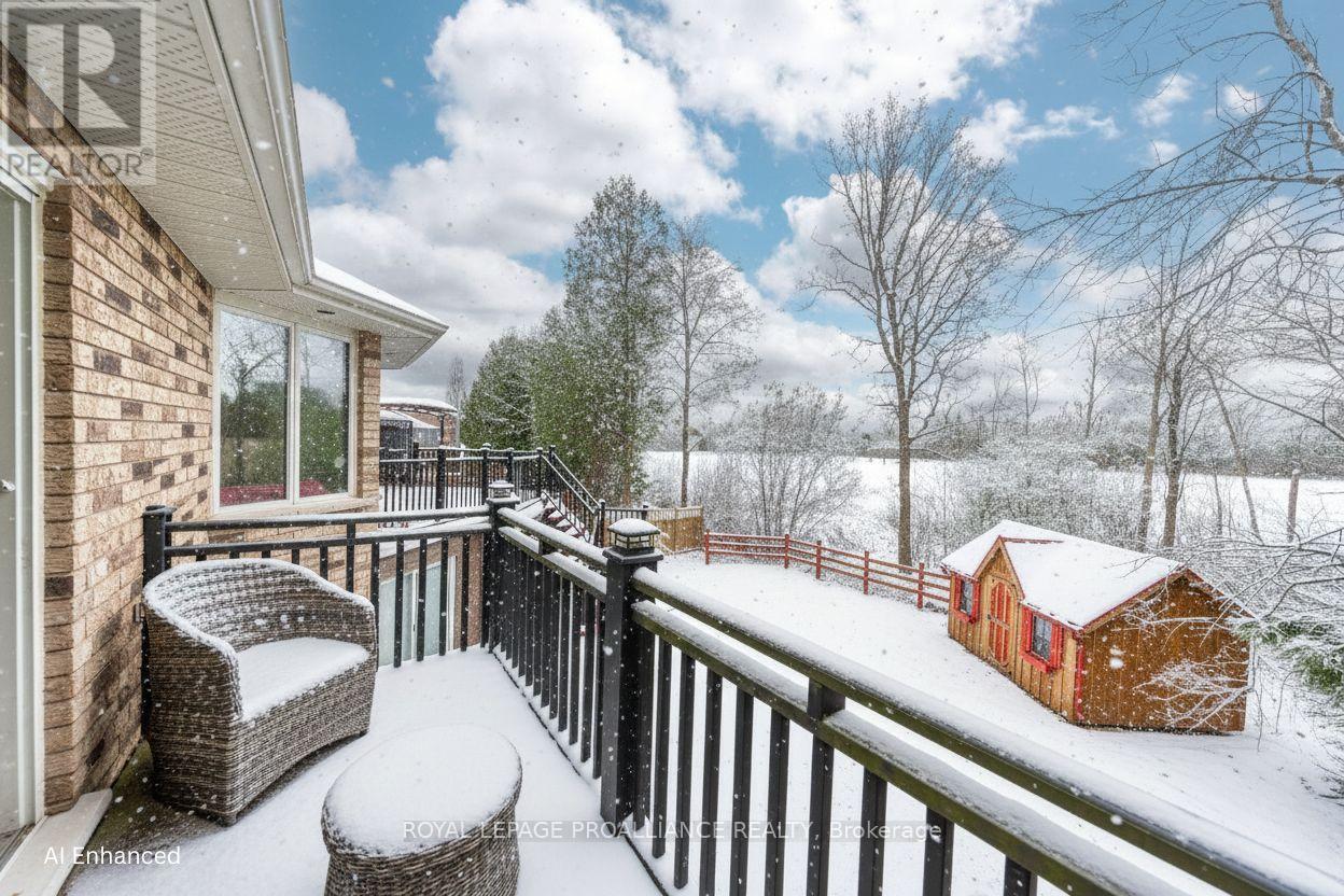 71 Oak Ridge Boulevard, Belleville, Ontario  K8N 5W3 - Photo 41 - X12616560