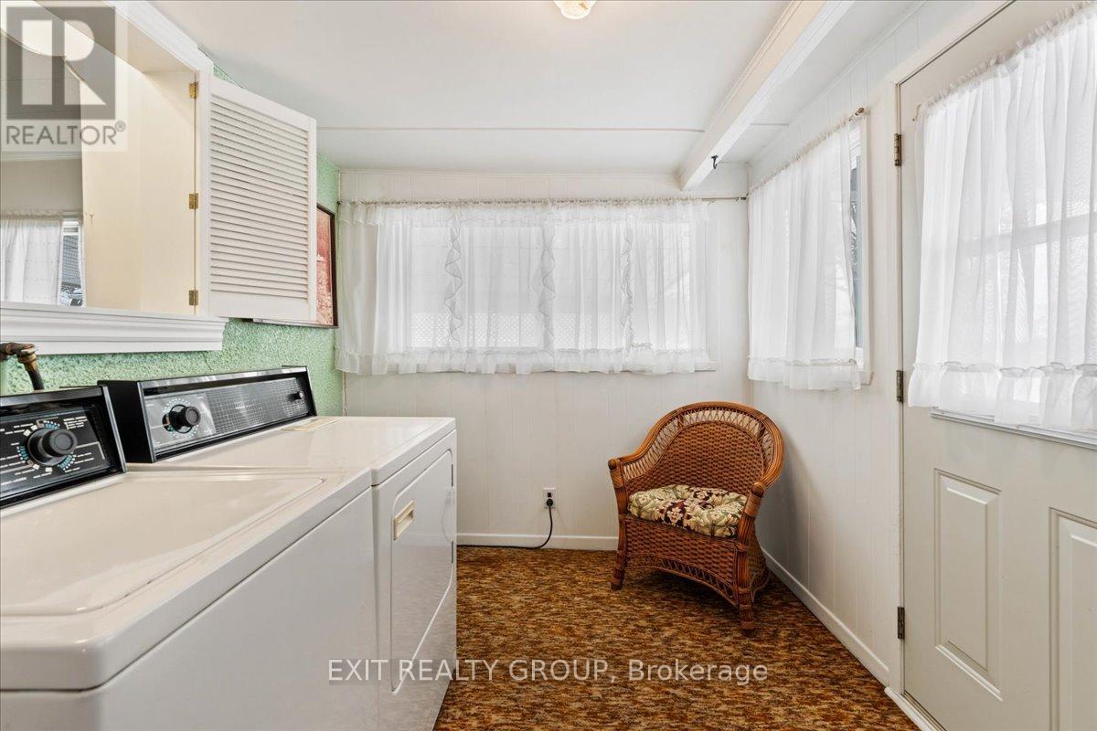 36 Valleyview Crescent, Belleville, Ontario  K8P 3G1 - Photo 18 - X12616562