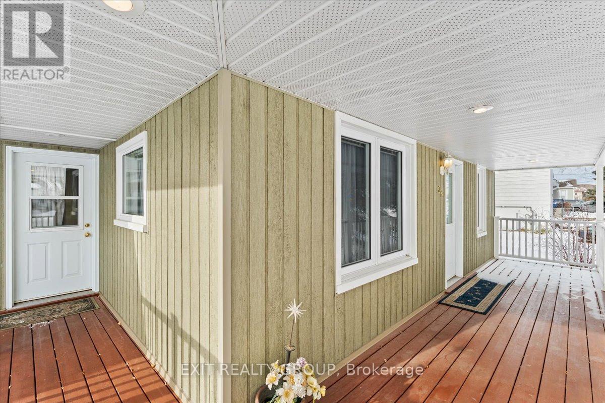 36 Valleyview Crescent, Belleville, Ontario  K8P 3G1 - Photo 30 - X12616562