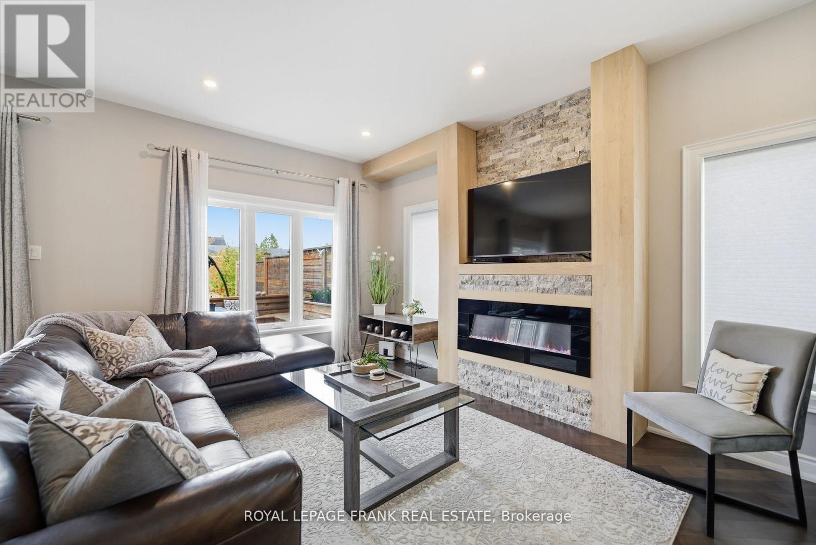 62 Helen Street, Kawartha Lakes, Ontario  K0M 1A0 - Photo 15 - X12616622