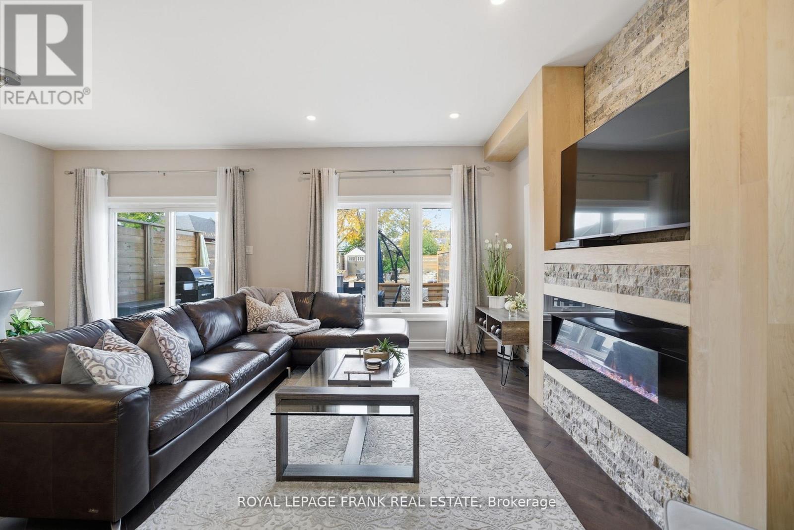 62 Helen Street, Kawartha Lakes, Ontario  K0M 1A0 - Photo 16 - X12616622