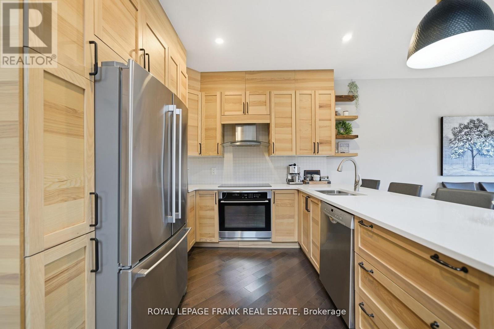 62 Helen Street, Kawartha Lakes, Ontario  K0M 1A0 - Photo 7 - X12616622