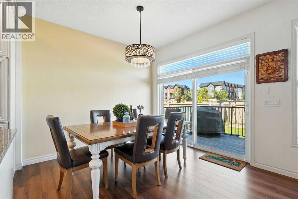 57 Evansglen Mews Nw, Calgary, Alberta  T3P 0P1 - Photo 6 - A2272029