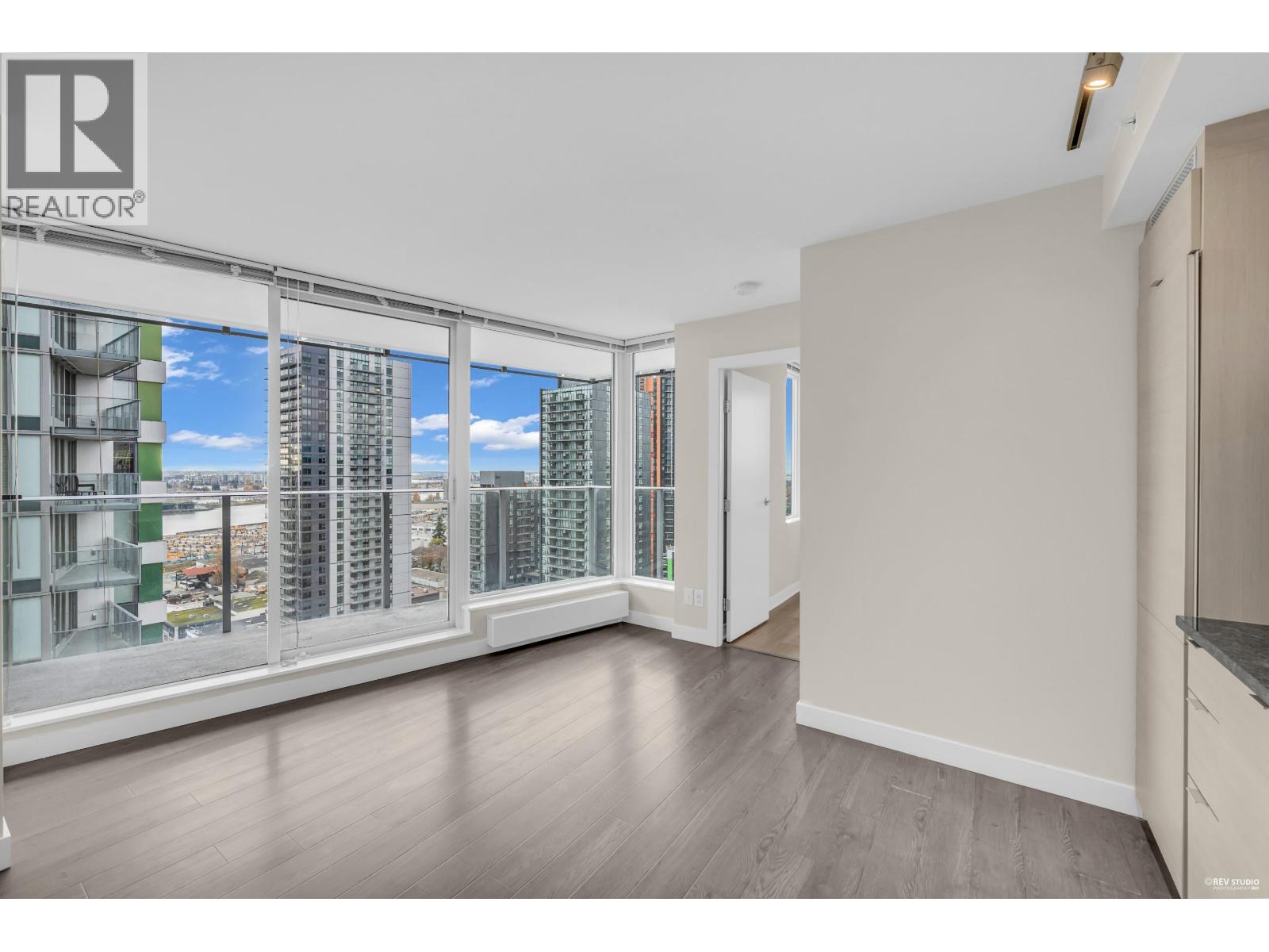 2203 488 Sw Marine Drive, Vancouver, British Columbia  V5X 0C6 - Photo 3 - R3073206