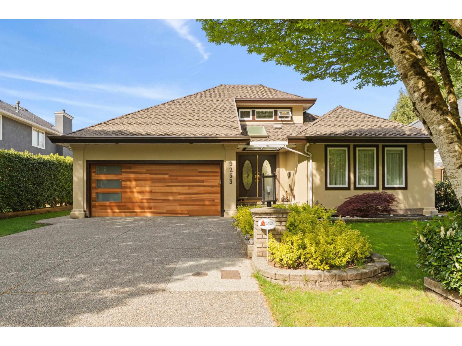 9253 203B STREET, Langley, British Columbia