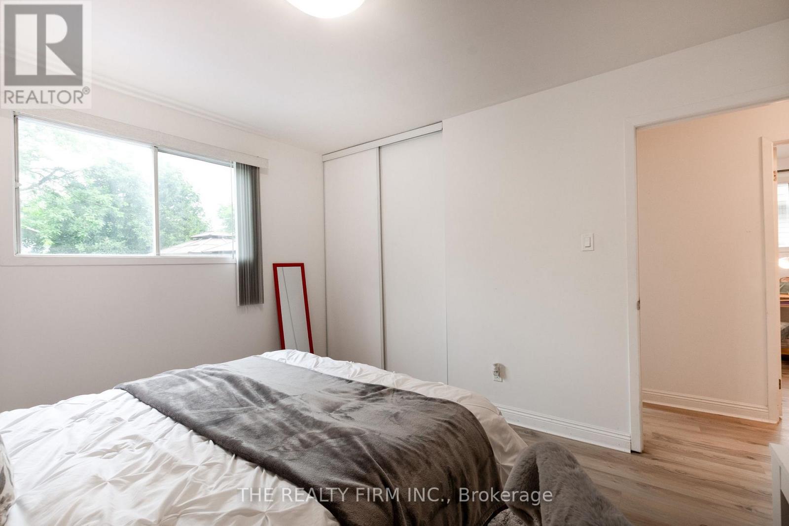 10 Stroud Crescent, London South, Ontario  N6E 1Z6 - Photo 11 - X12616478