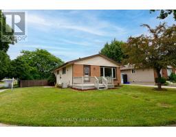 10 STROUD CRESCENT, London South, Ontario