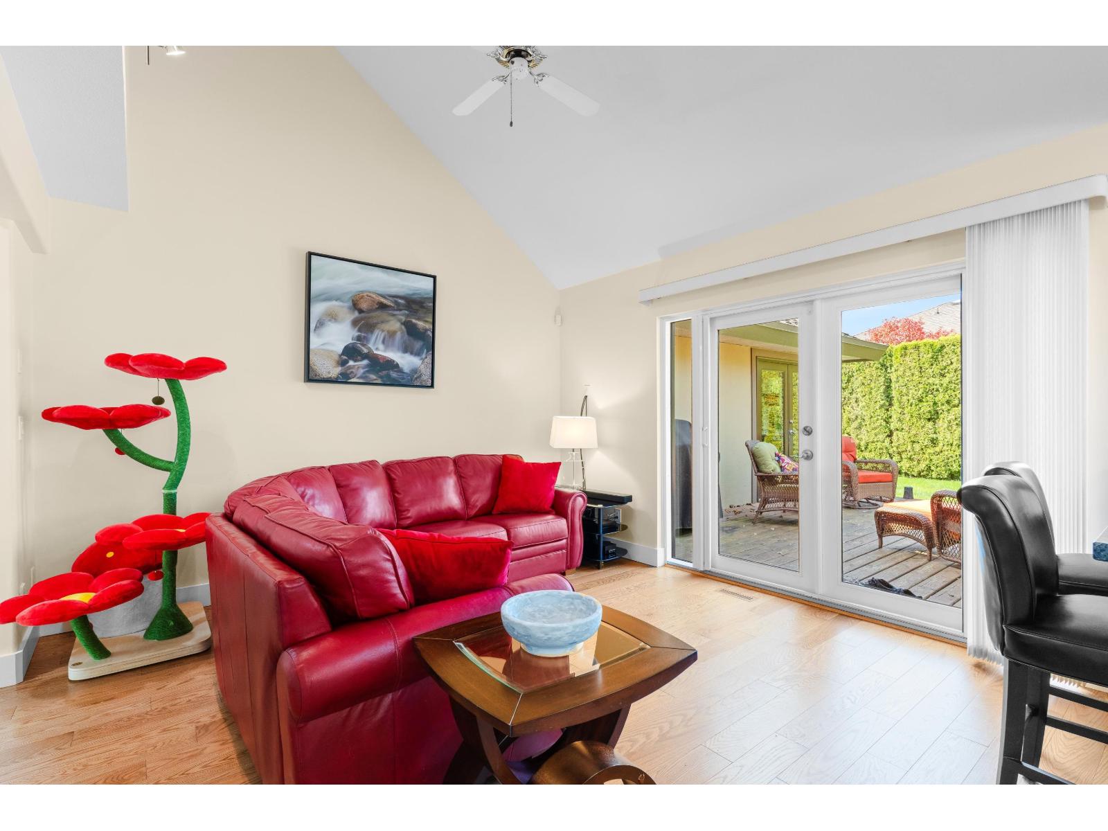 9253 203b Street, Langley, British Columbia  V1M 2L8 - Photo 11 - R3073271