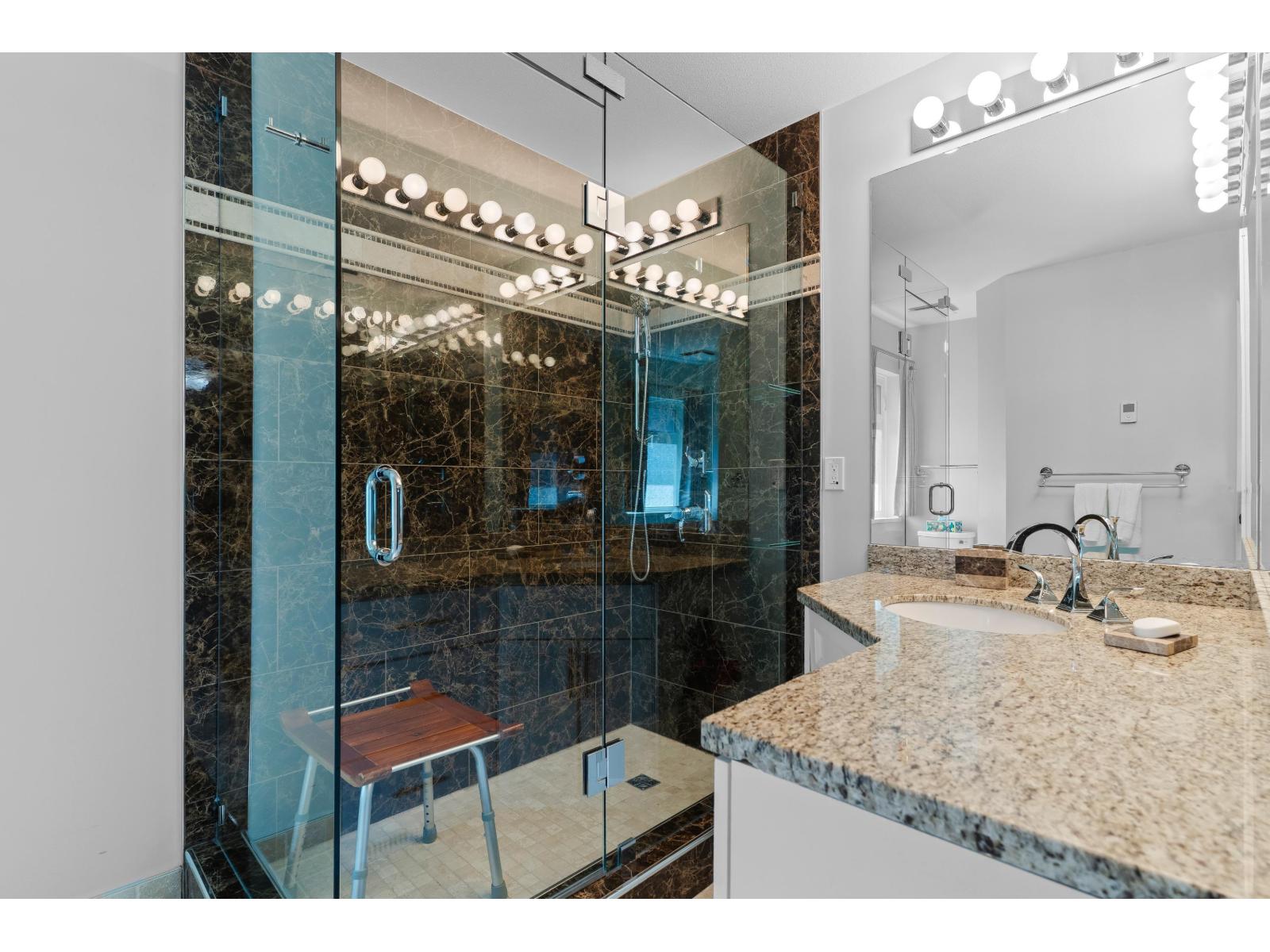 9253 203b Street, Langley, British Columbia  V1M 2L8 - Photo 14 - R3073271