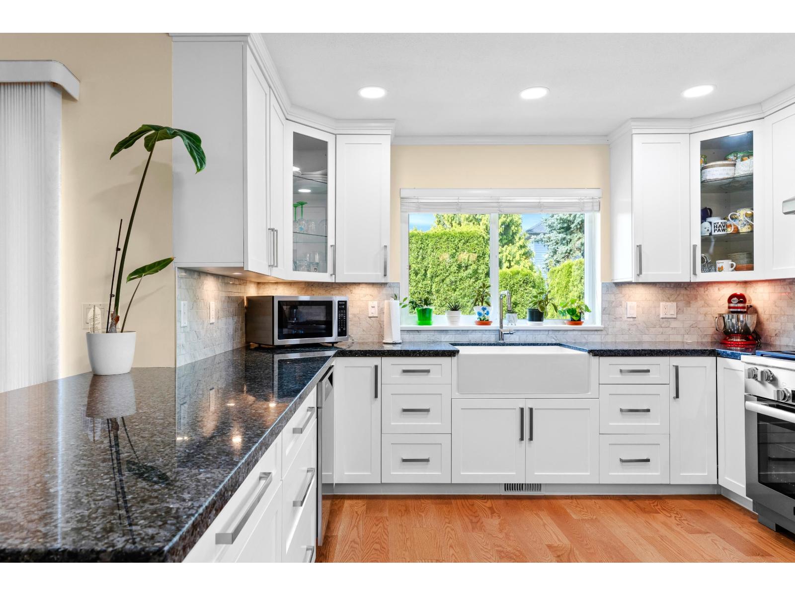 9253 203b Street, Langley, British Columbia  V1M 2L8 - Photo 7 - R3073271