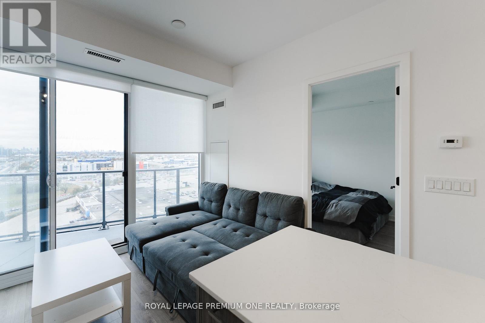 1402 - 36 Zorra Street, Toronto, Ontario  M8Z 0G5 - Photo 14 - W12616402