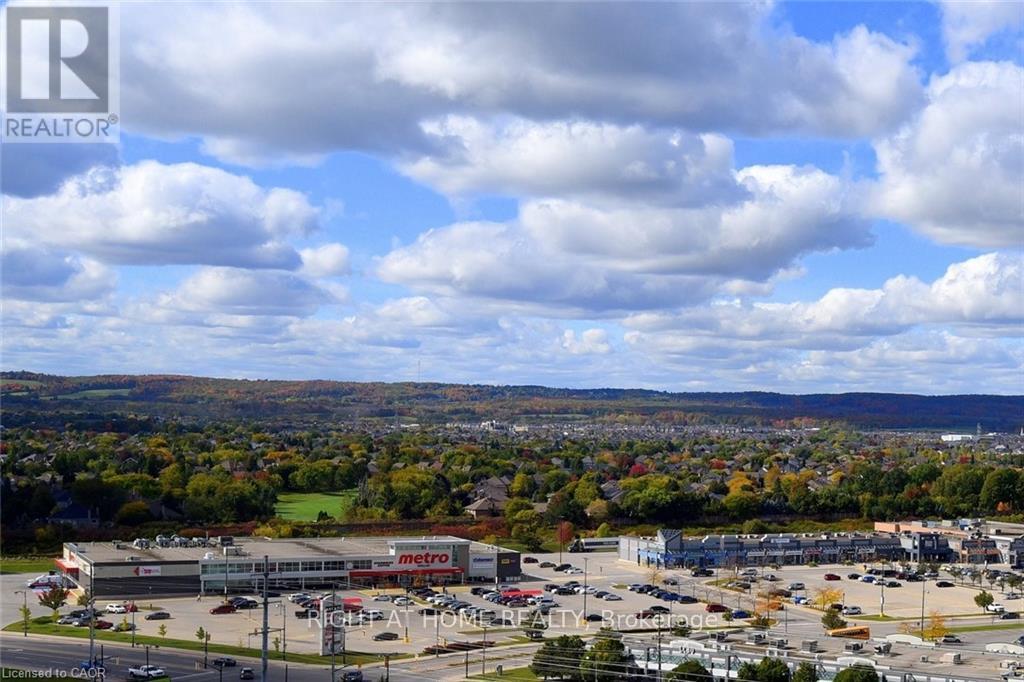 1705 - 1940 Ironstone Drive, Burlington, Ontario  L7L 0E4 - Photo 31 - W12616416