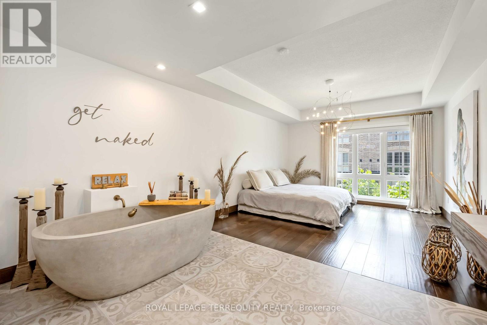 30 - 3 Elsie Lane, Toronto, Ontario  M6P 0B8 - Photo 13 - W12616418