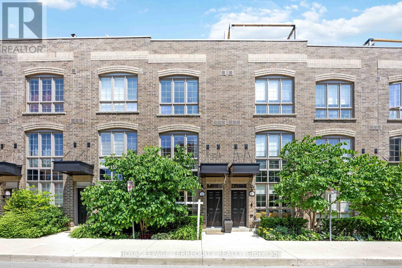 30 - 3 Elsie Lane, Toronto, Ontario  M6P 0B8 - Photo 37 - W12616418