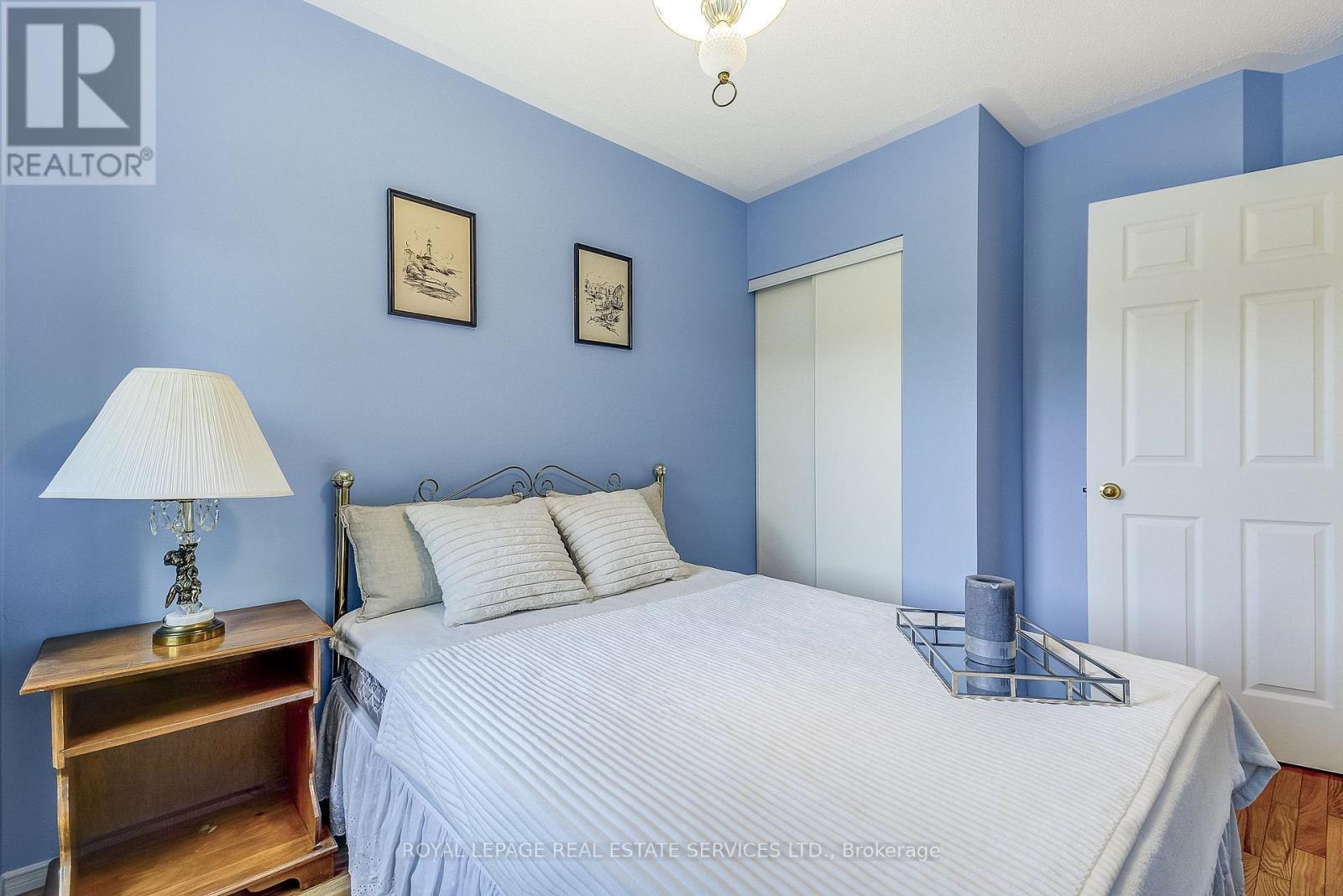 200 Glenashton Drive, Oakville, Ontario  L6H 6H6 - Photo 26 - W12616426