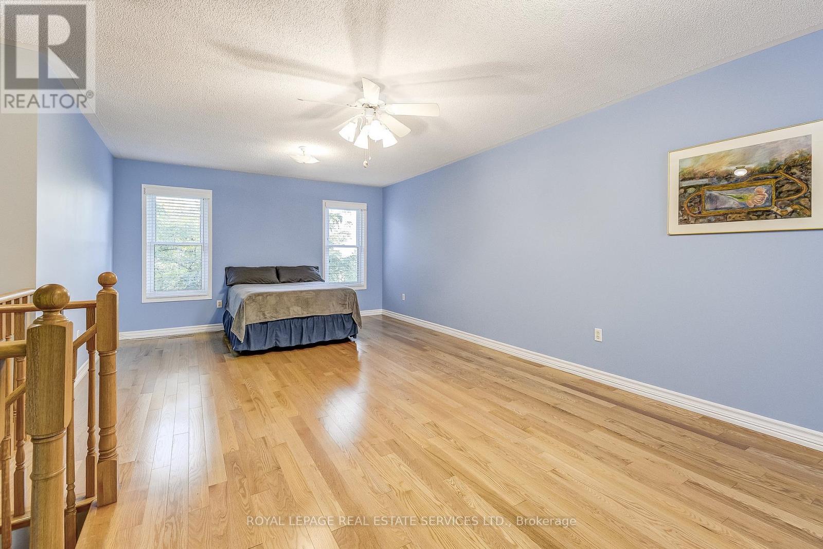 200 Glenashton Drive, Oakville, Ontario  L6H 6H6 - Photo 34 - W12616426