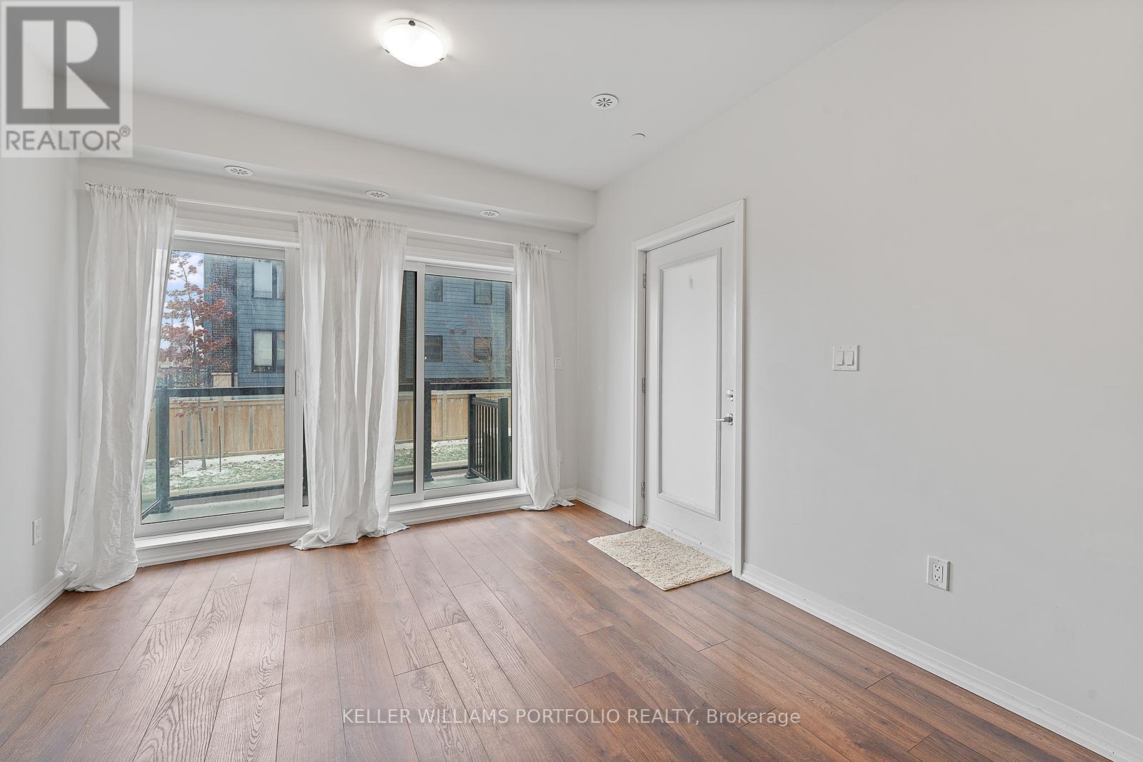 245 - 1145 Journeyman Lane, Mississauga, Ontario  L5J 0B5 - Photo 6 - W12616450