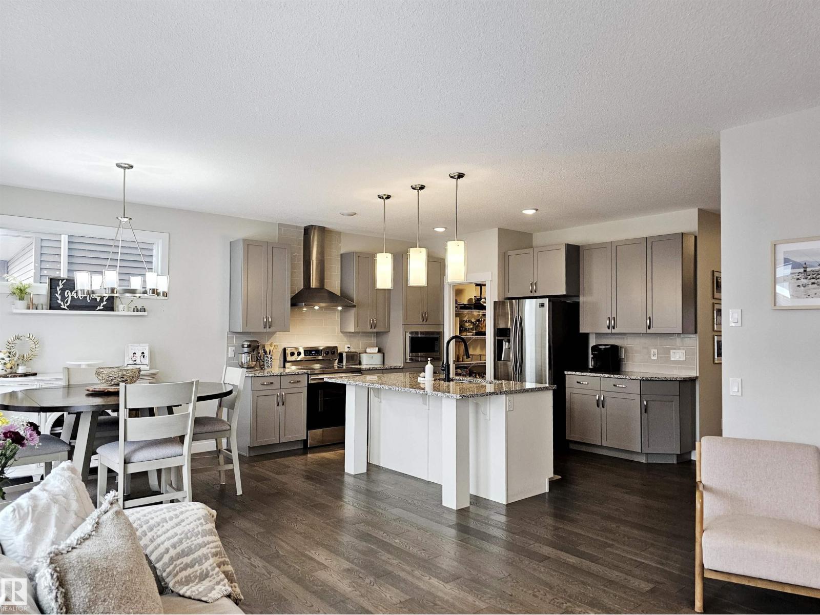 122 Joyal Wy, St. Albert, Alberta  T8N 7V3 - Photo 13 - E4467860