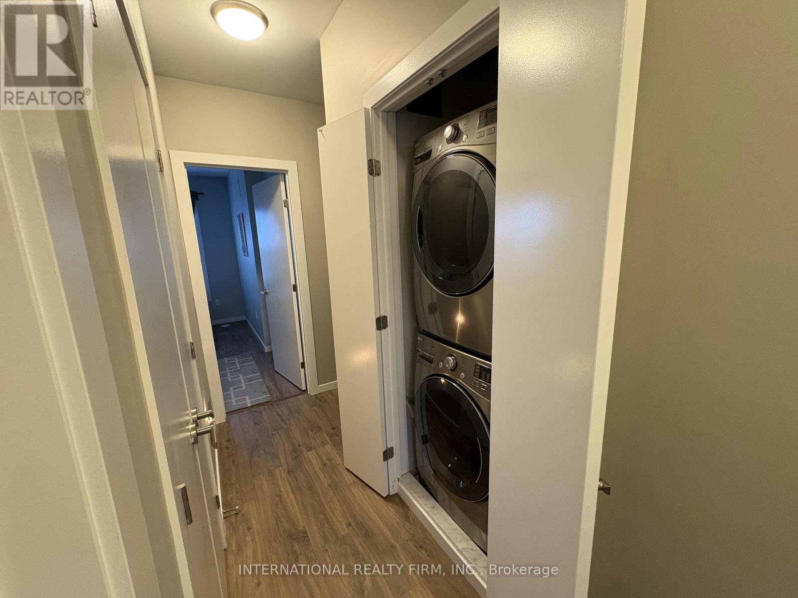 286 Vellwood Common, Oakville, Ontario  L6L 0E8 - Photo 20 - W12615570