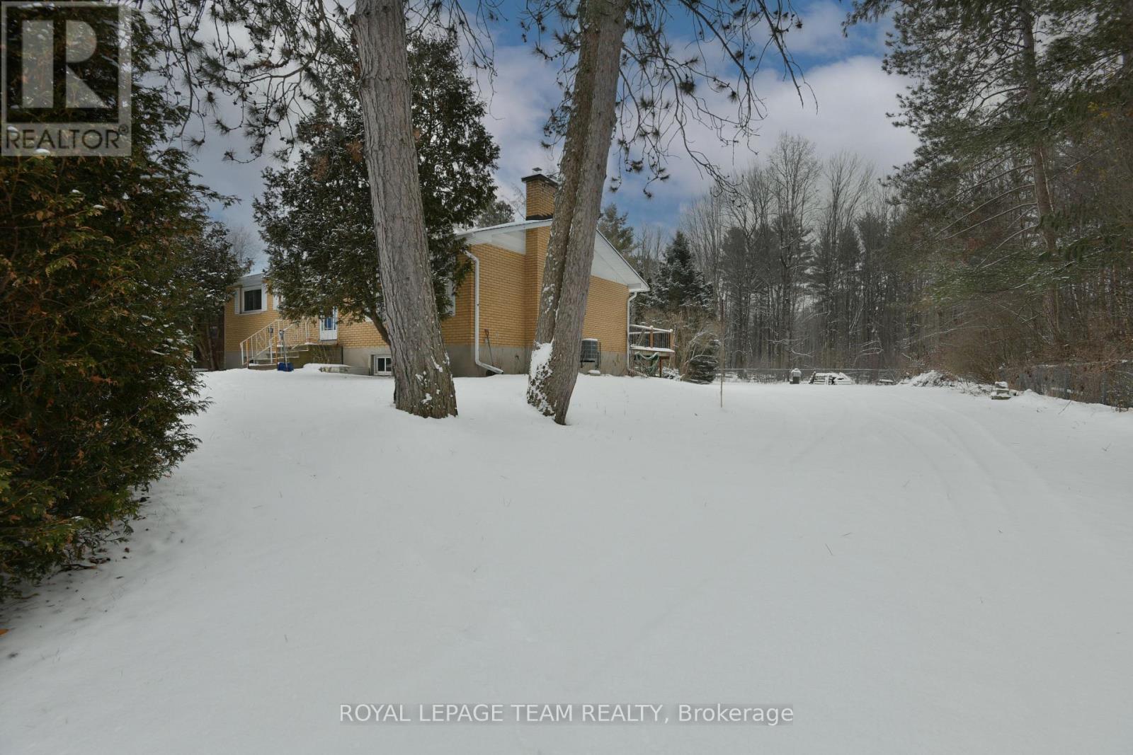 5866 Piperville Road, Ottawa, Ontario  K0A 1K0 - Photo 3 - X12616466