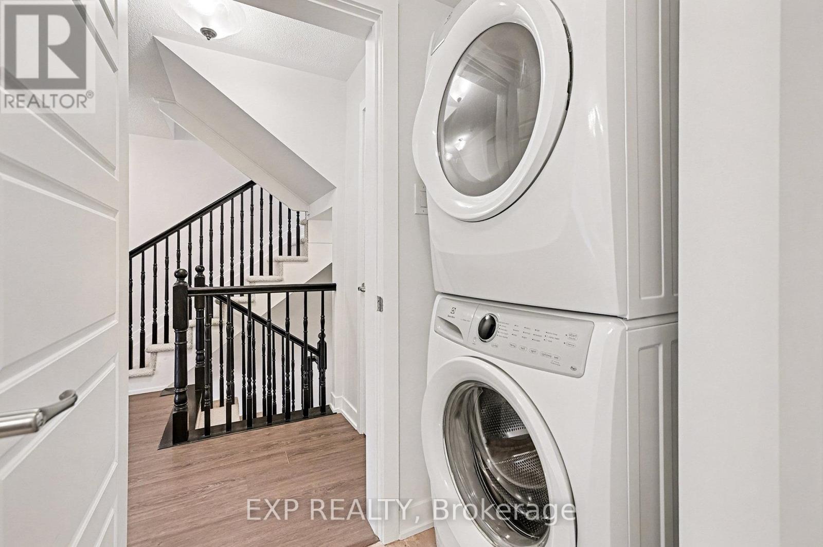 770 Mikinak Road, Ottawa, Ontario K1K 5A5 - Photo 15 - X12616568