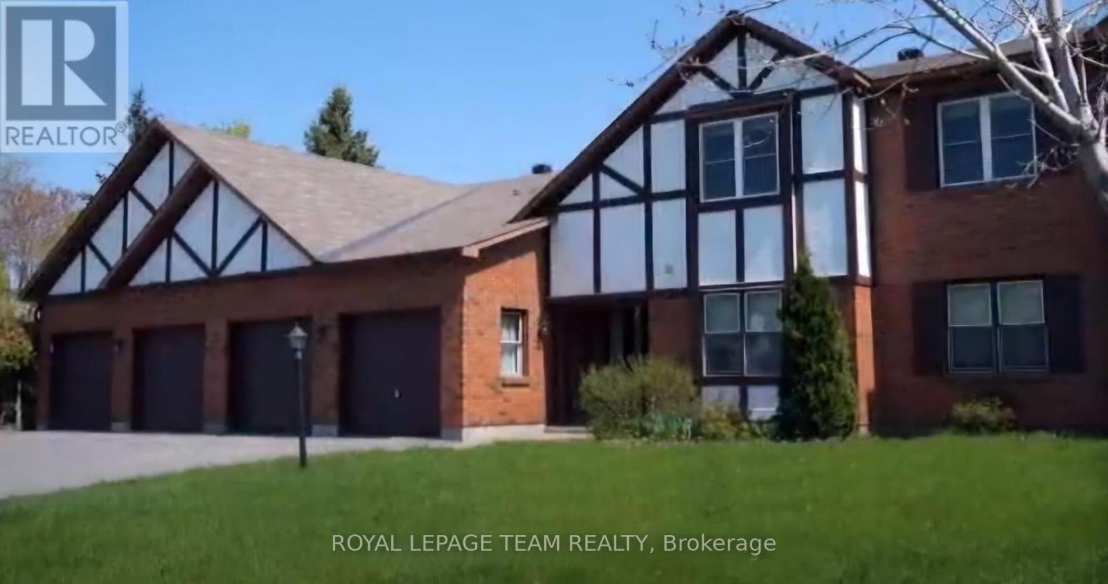 C - 7 Harness Lane, Ottawa, Ontario K2M 1E1 - Photo 1 - X12616588