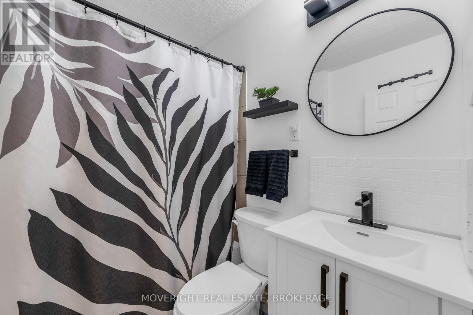 57 Dieppe Road, St. Catharines, Ontario  L2M 6J5 - Photo 12 - X12616554