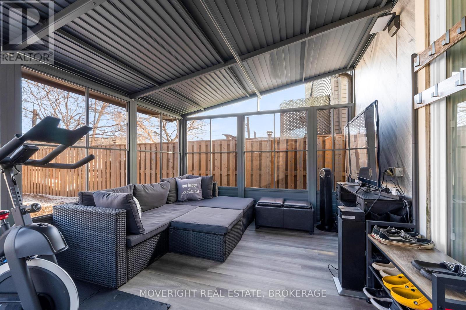 57 Dieppe Road, St. Catharines, Ontario  L2M 6J5 - Photo 21 - X12616554