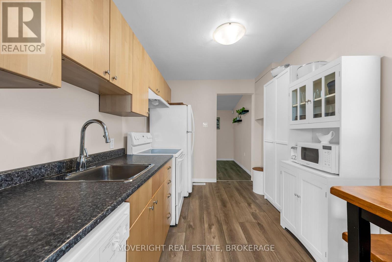 57 Dieppe Road, St. Catharines, Ontario  L2M 6J5 - Photo 4 - X12616554