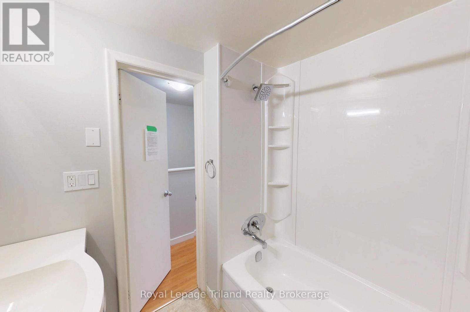 644 Brant Street, Woodstock, Ontario  N4S 5J8 - Photo 15 - X12616496