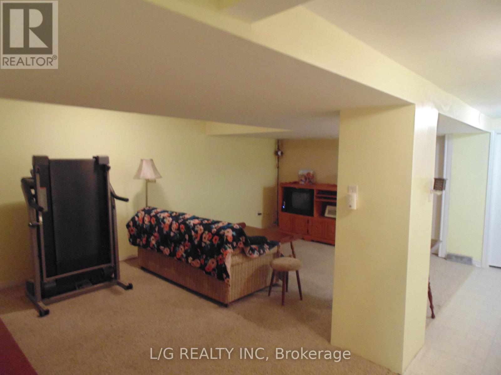 4 Brookview Crescent, Brockville, Ontario  K6V 4P1 - Photo 17 - X12616602