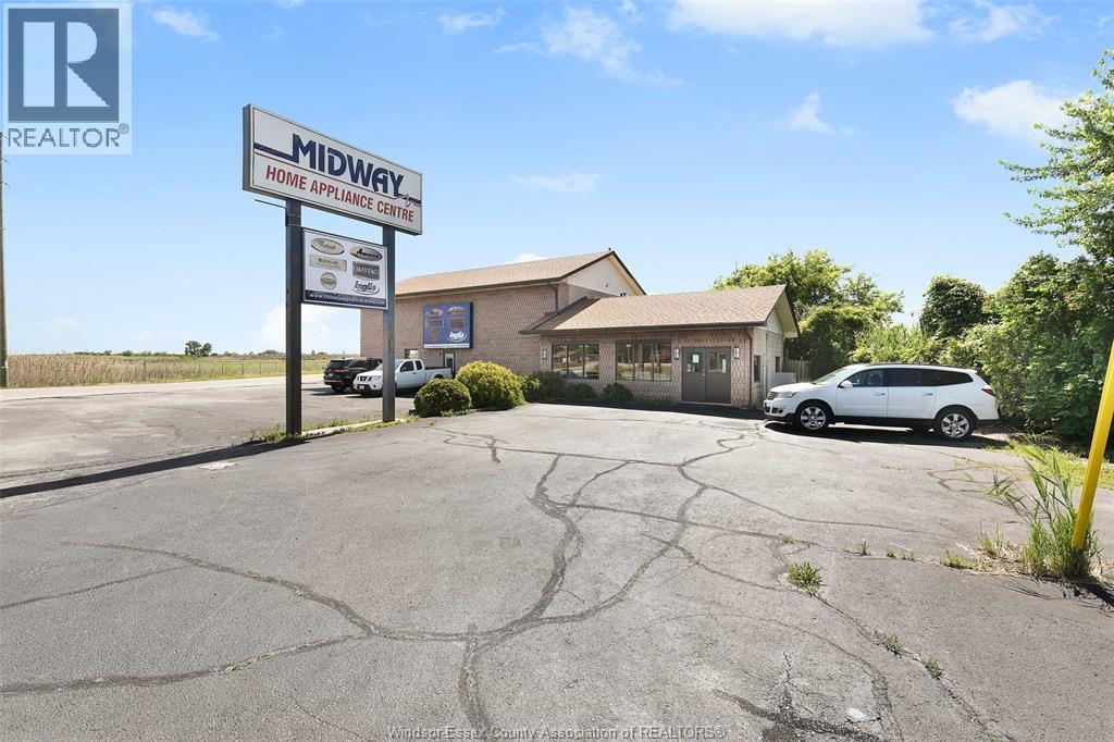 MLS# 25031534: 1573 Front ROAD North, Amherstburg, Canada