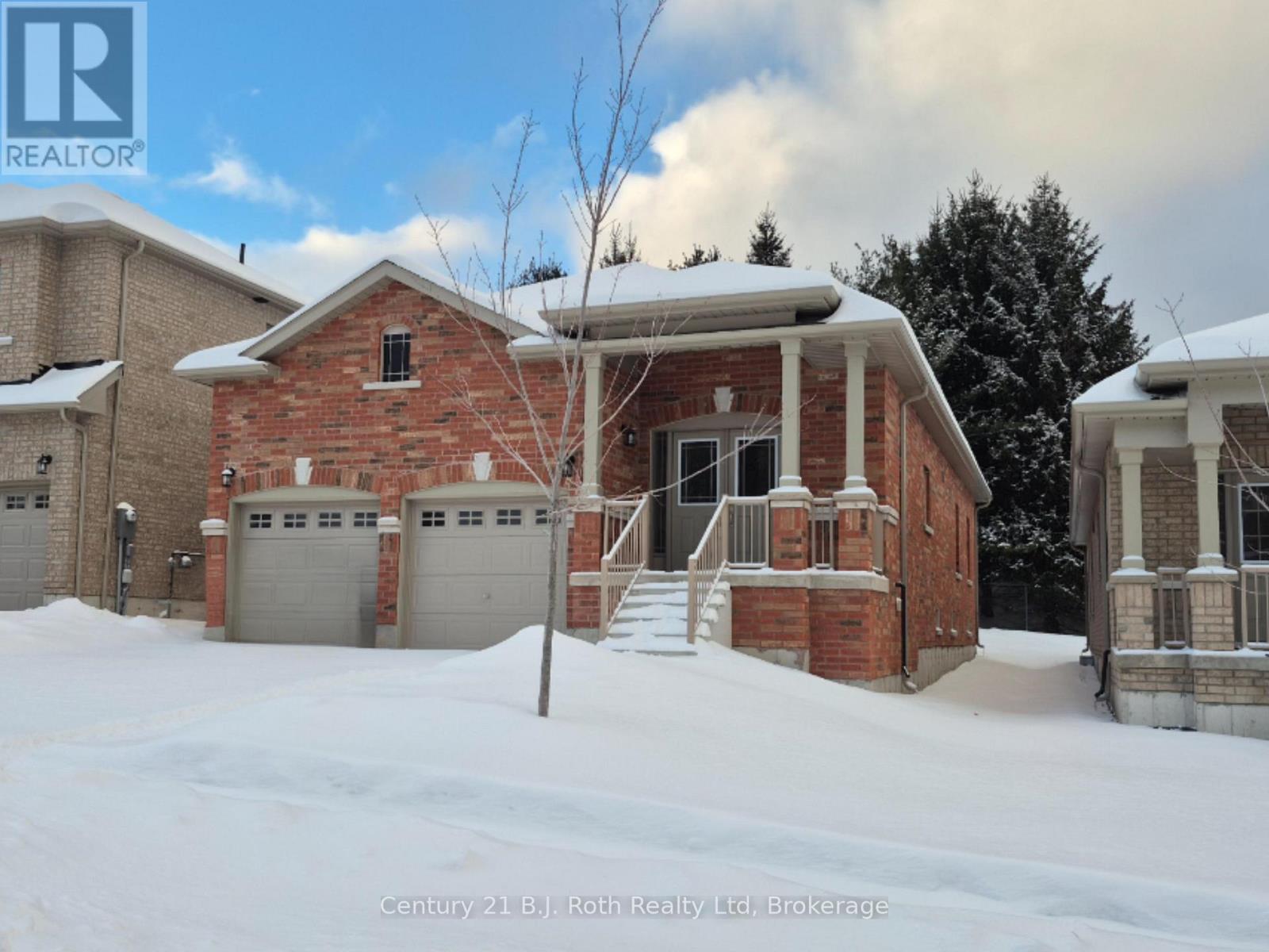 18 Revol Road, Penetanguishene, Ontario  L9M 0W8 - Photo 1 - S12616482