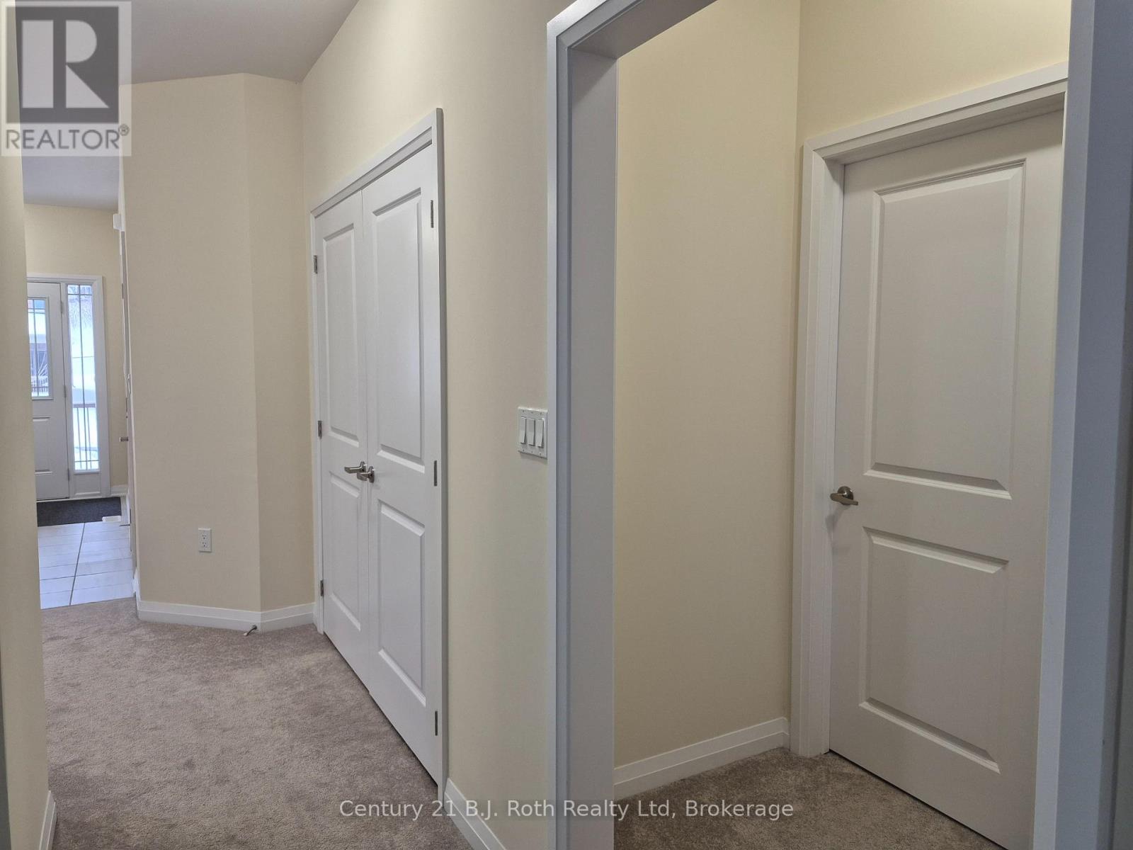 18 Revol Road, Penetanguishene, Ontario  L9M 0W8 - Photo 13 - S12616482