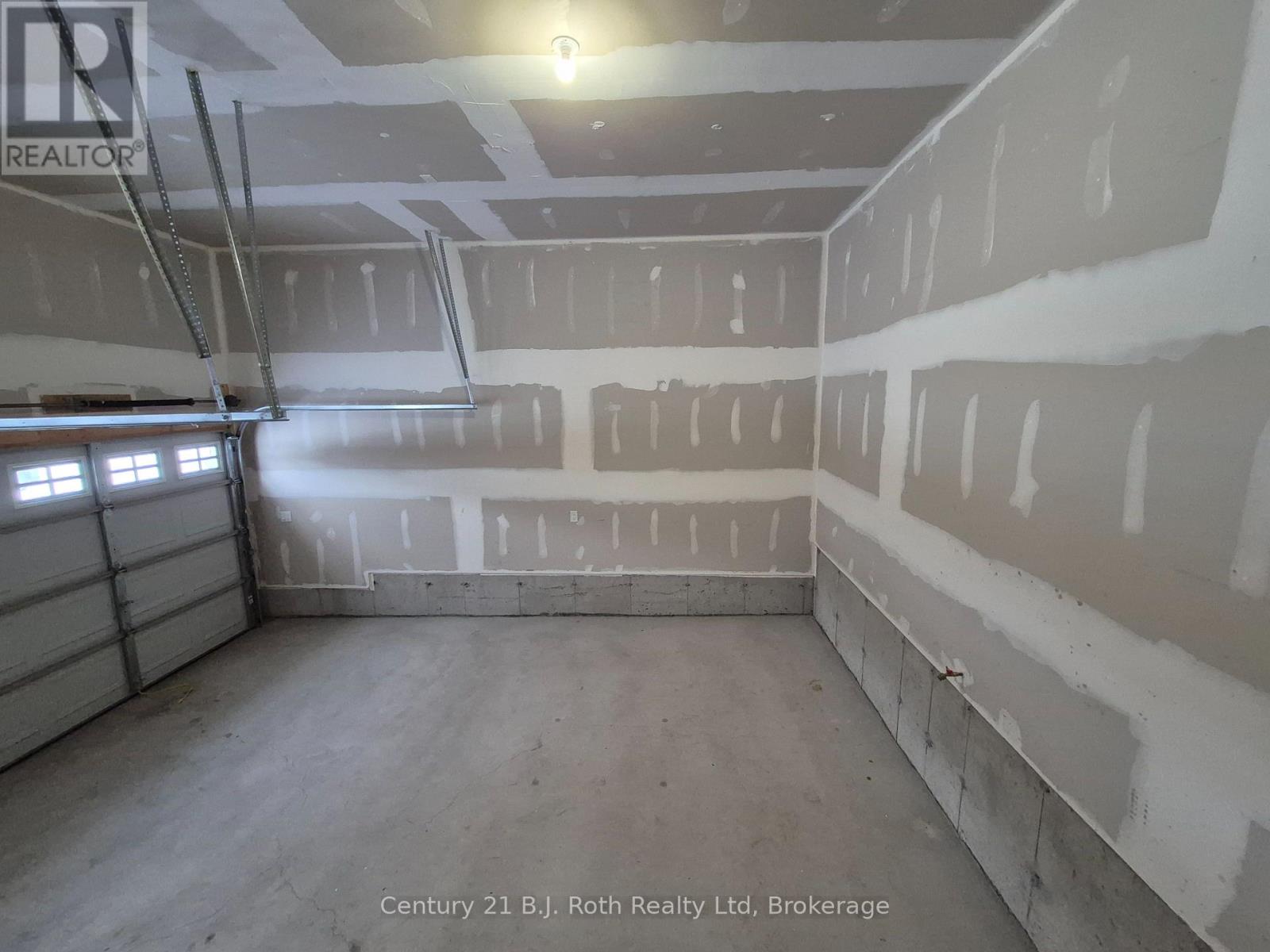 18 Revol Road, Penetanguishene, Ontario  L9M 0W8 - Photo 26 - S12616482