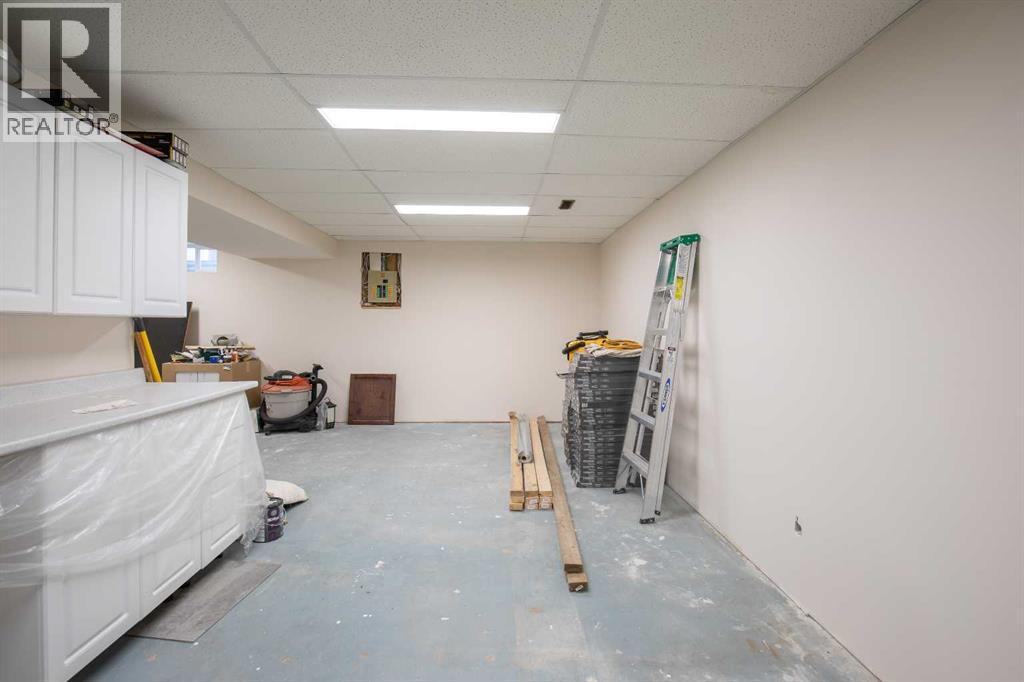 99 Dawson Street, Red Deer, Alberta  T4R 1V8 - Photo 19 - A2273403