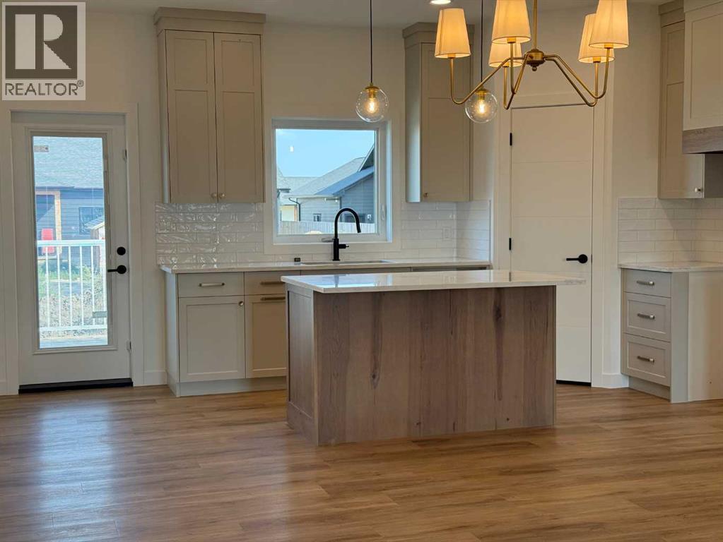 216 Westview Crescent W, Bow Island, Alberta  T0K 0G0 - Photo 6 - A2255648