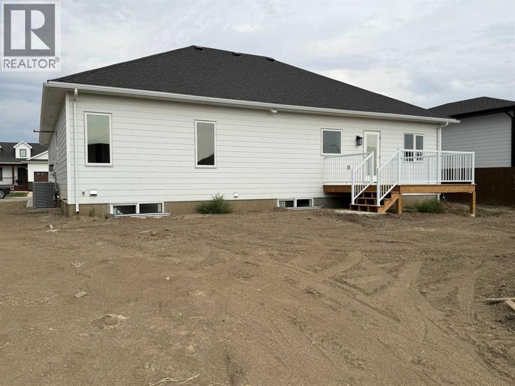 216 Westview Crescent W, Bow Island, Alberta  T0K 0G0 - Photo 42 - A2255648