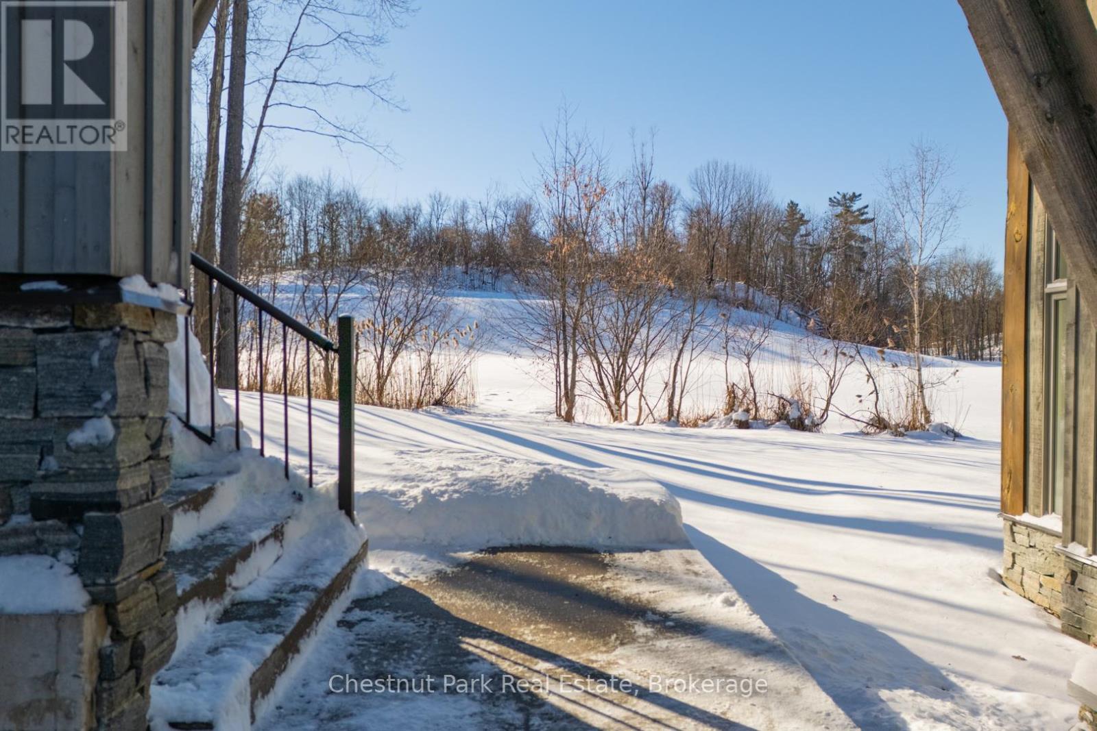 10 Carrick Trail, Gravenhurst, Ontario  P1P 0A6 - Photo 34 - X12616596