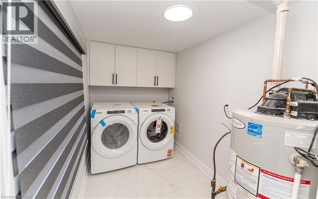 252 Grenfell Street, Hamilton, Ontario  L8H 3J9 - Photo 18 - 40790416