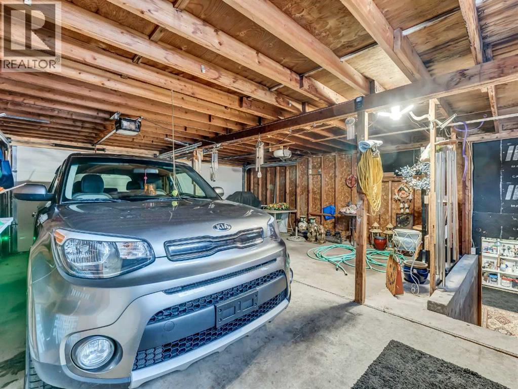 190 Connaught Drive Sw, Medicine Hat, Alberta  T1A 5H6 - Photo 38 - A2273757