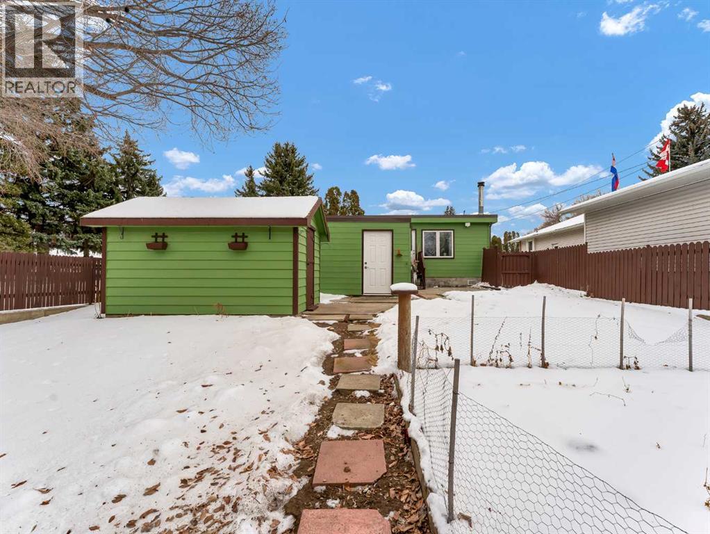 190 Connaught Drive Sw, Medicine Hat, Alberta  T1A 5H6 - Photo 42 - A2273757