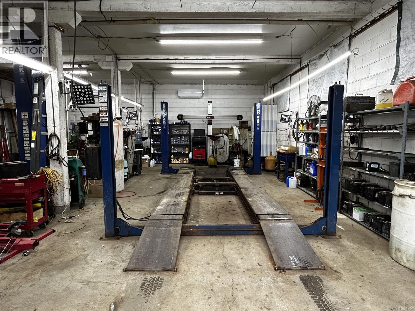 199 Kenvir Rd, Lake Cowichan, British Columbia  V0R 2G0 - Photo 11 - 1021704