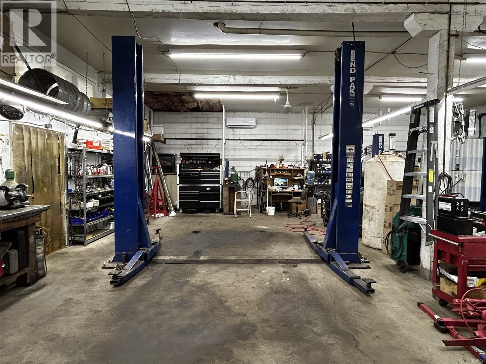 199 Kenvir Rd, Lake Cowichan, British Columbia  V0R 2G0 - Photo 12 - 1021704