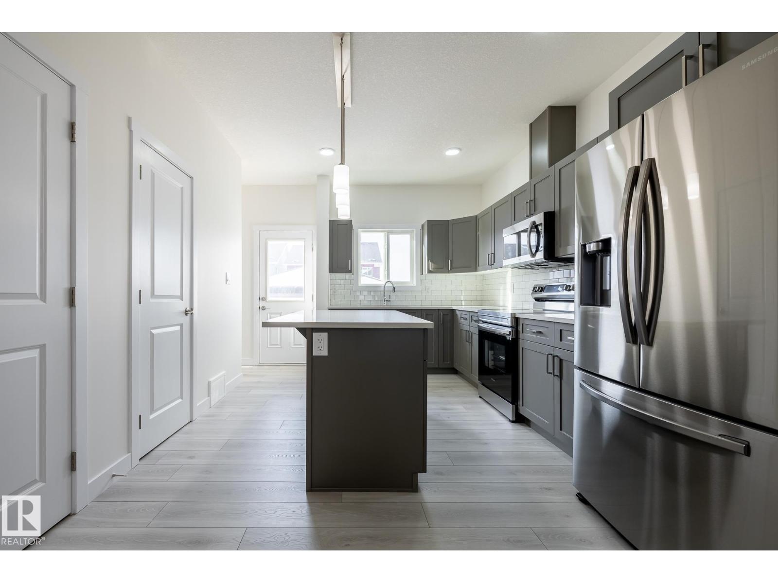 41 Renwyck Pl, Spruce Grove, Alberta  T7X 4E1 - Photo 4 - E4467862