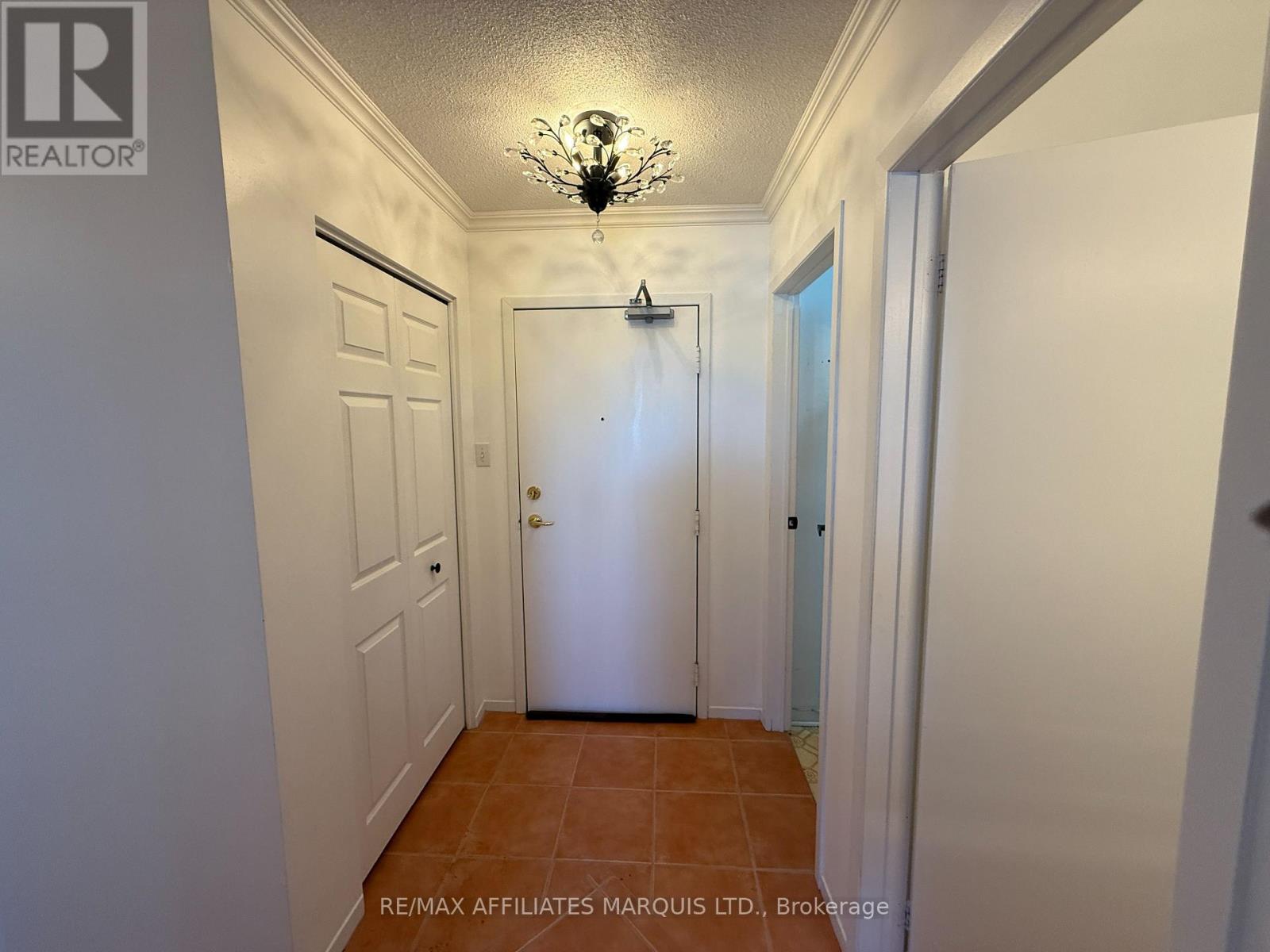 307 - 220 Kenyon Street W, North Glengarry, Ontario  K0C 1A0 - Photo 3 - X12616566