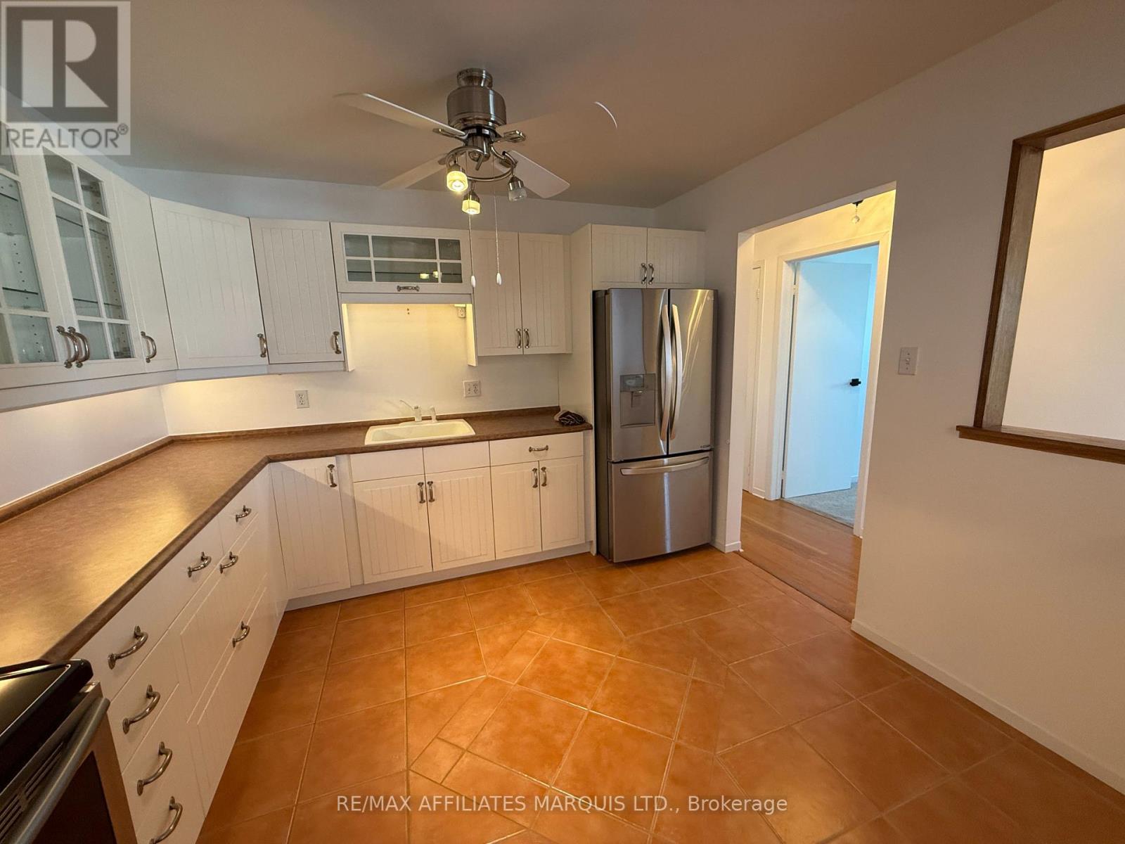 307 - 220 Kenyon Street W, North Glengarry, Ontario  K0C 1A0 - Photo 4 - X12616566