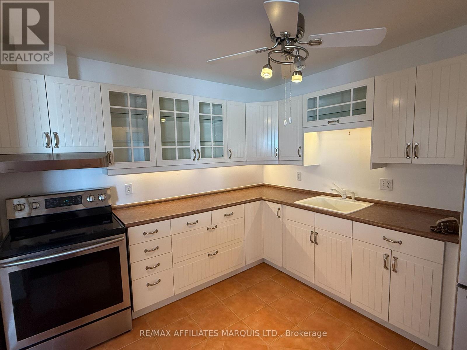 307 - 220 Kenyon Street W, North Glengarry, Ontario  K0C 1A0 - Photo 6 - X12616566