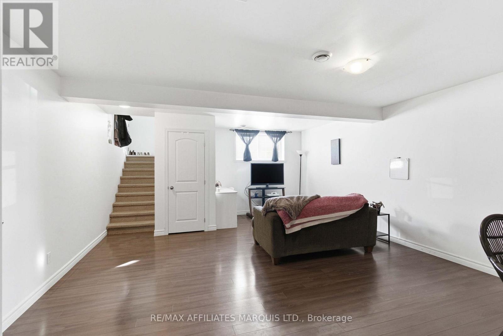 109 French Avenue, South Stormont, Ontario  K0C 1P0 - Photo 19 - X12616578